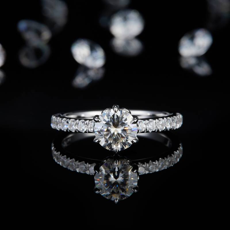 花瓣六爪圆钻Women's RingS925银镀白金定制选款Moissanite1.0ct